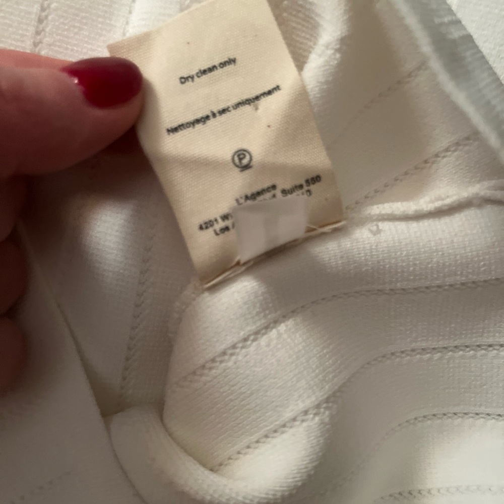L'AGENCE White Knit Top with Subtle Ribbing - Picture 2 of 7